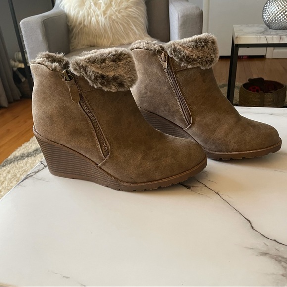 Lane Bryant Emma Fur Lined Wedge Ankle Boots Size 9w. - Picture 10 of 12